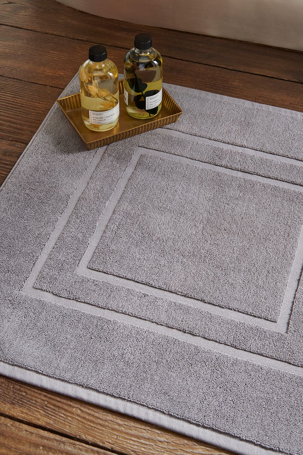 CHRISTY 'Brixton' Luxury 100% Cotton Bath Mats in Light Grey
