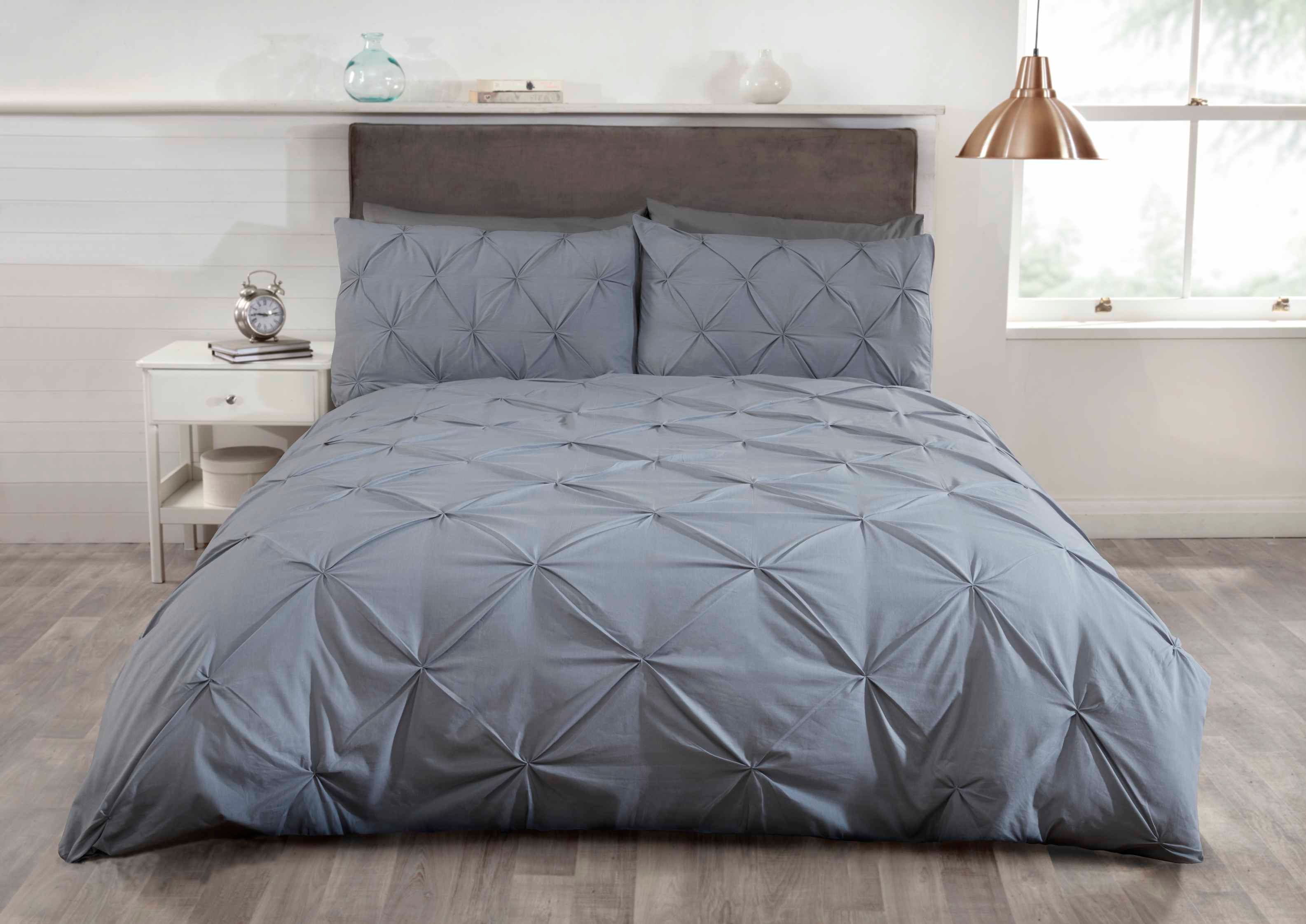 Rapport Home Pintuck Balmoral Duvet Cover Set in Silver