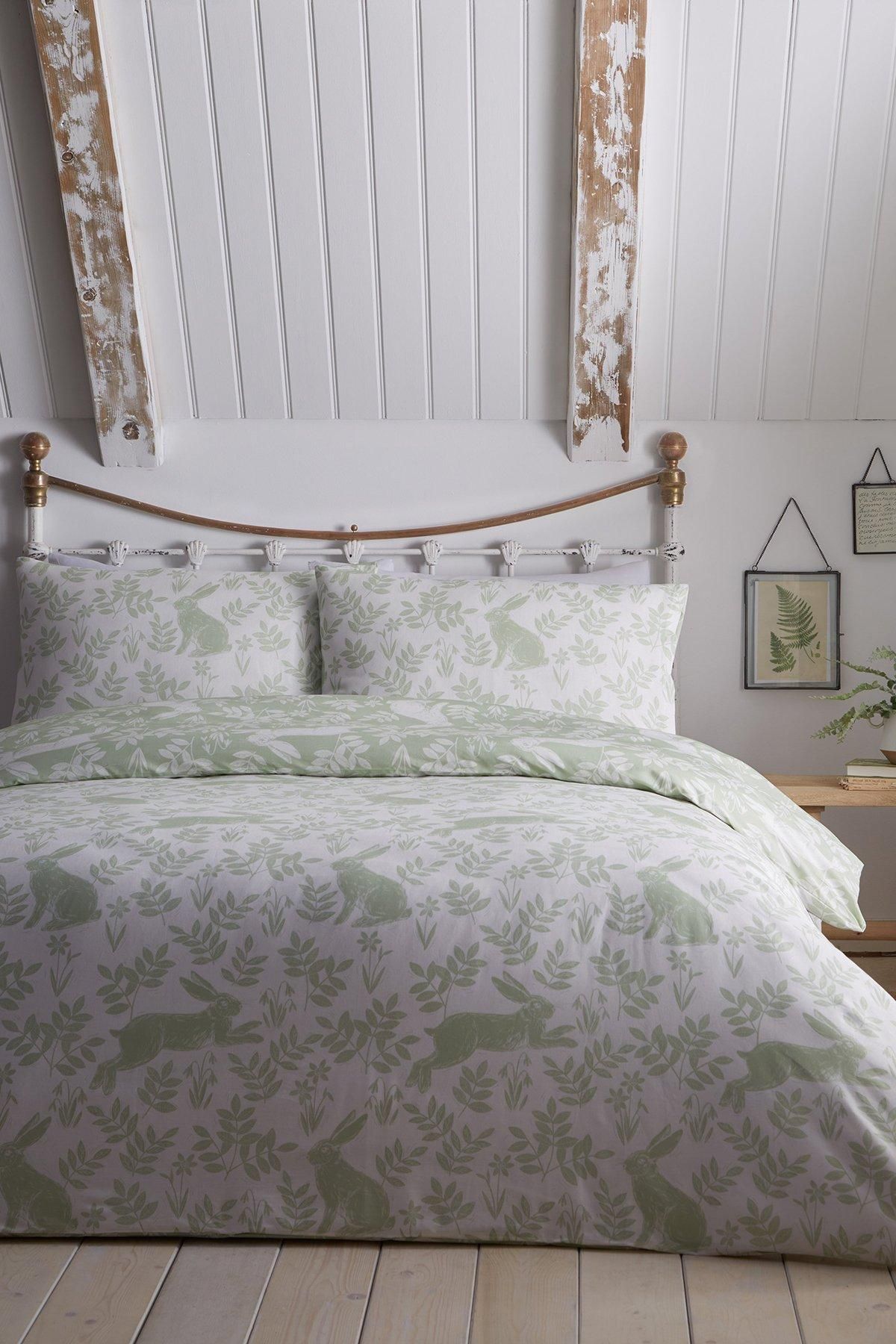 Dreams & Drapes 'Spring Rabbits' Reversible Duvet Cover Set in Green 4