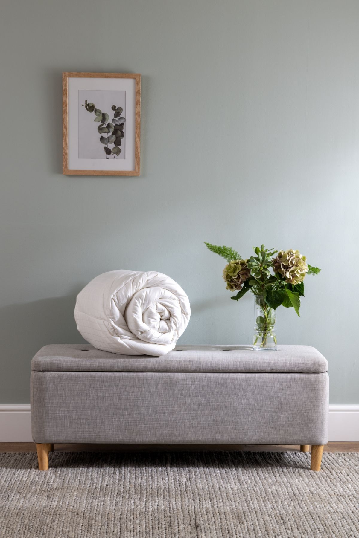 Soak&Sleep 4.5 Tog Soft As Down with Silk Duvet in White