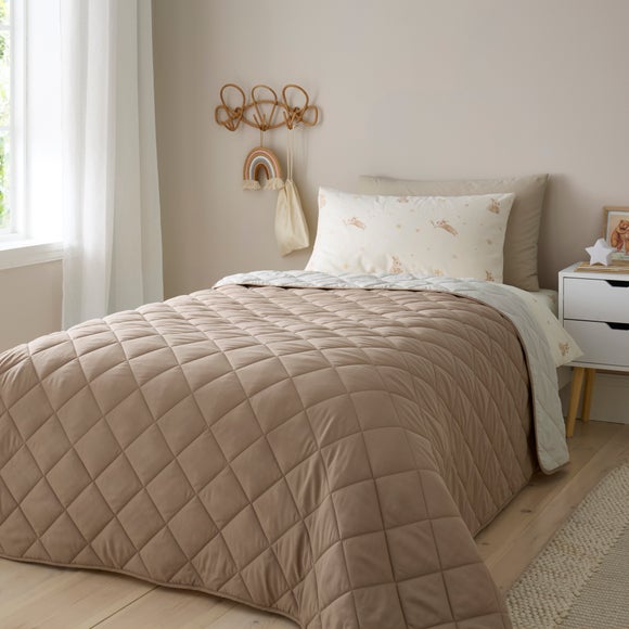 Helston Two Tone Bedspread 150cm x 200cm