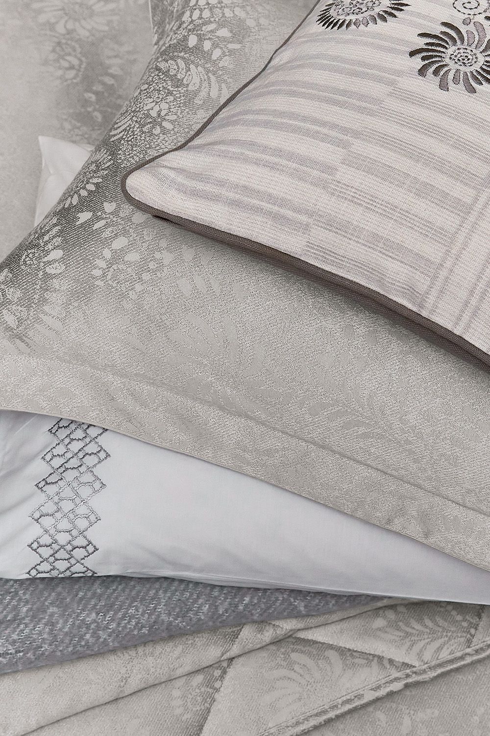 1951 'Kina' Cotton Cushion in Silver 2