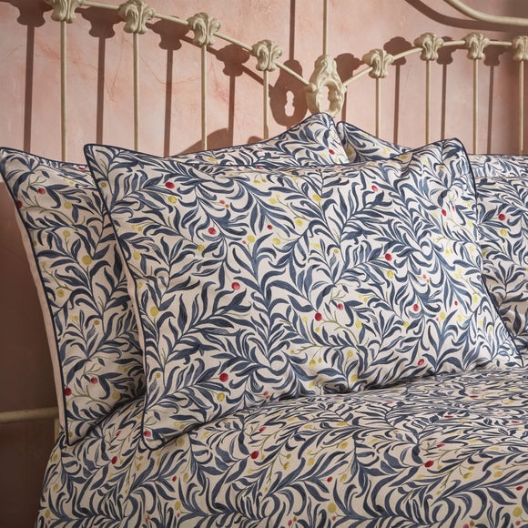 EW by Edinburgh Weavers Malory Floral Navy 100% Cotton Sateen Pillowcase Pair