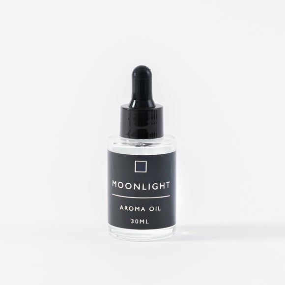 Hotel Moonlight Bergamot Lime & Amber Essential Oil 3