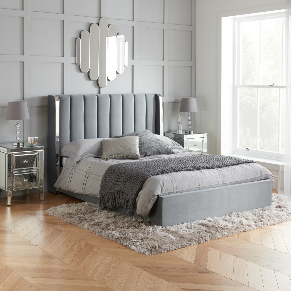 Wilmslow - King Size – Ottoman Storage Winged Bed Frame – Grey/Silver - Velvet - 5ft – Happy Beds