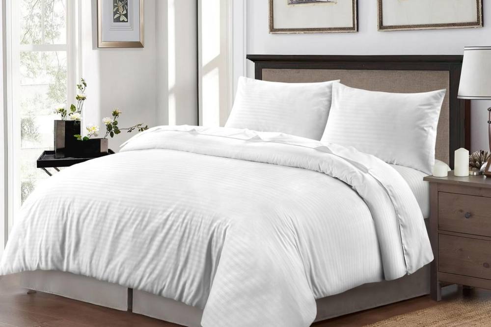 Homes-Linen Luxury Brushed Microfiber Stripe Duvet Cover Set with Pillowcases in White