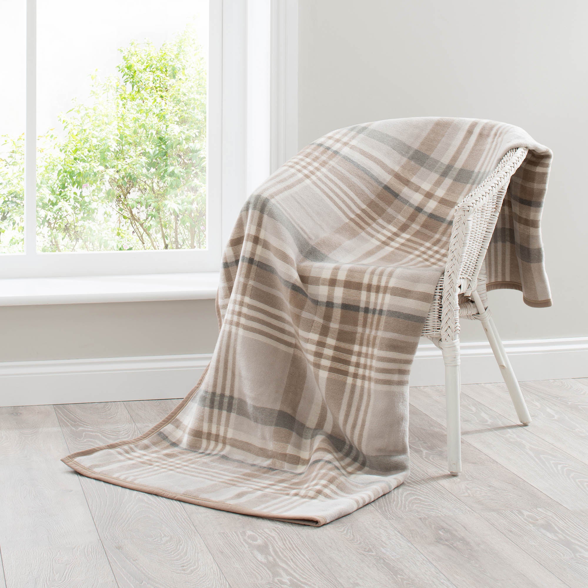 Thermosoft Plaid Check Natural Throw Natural