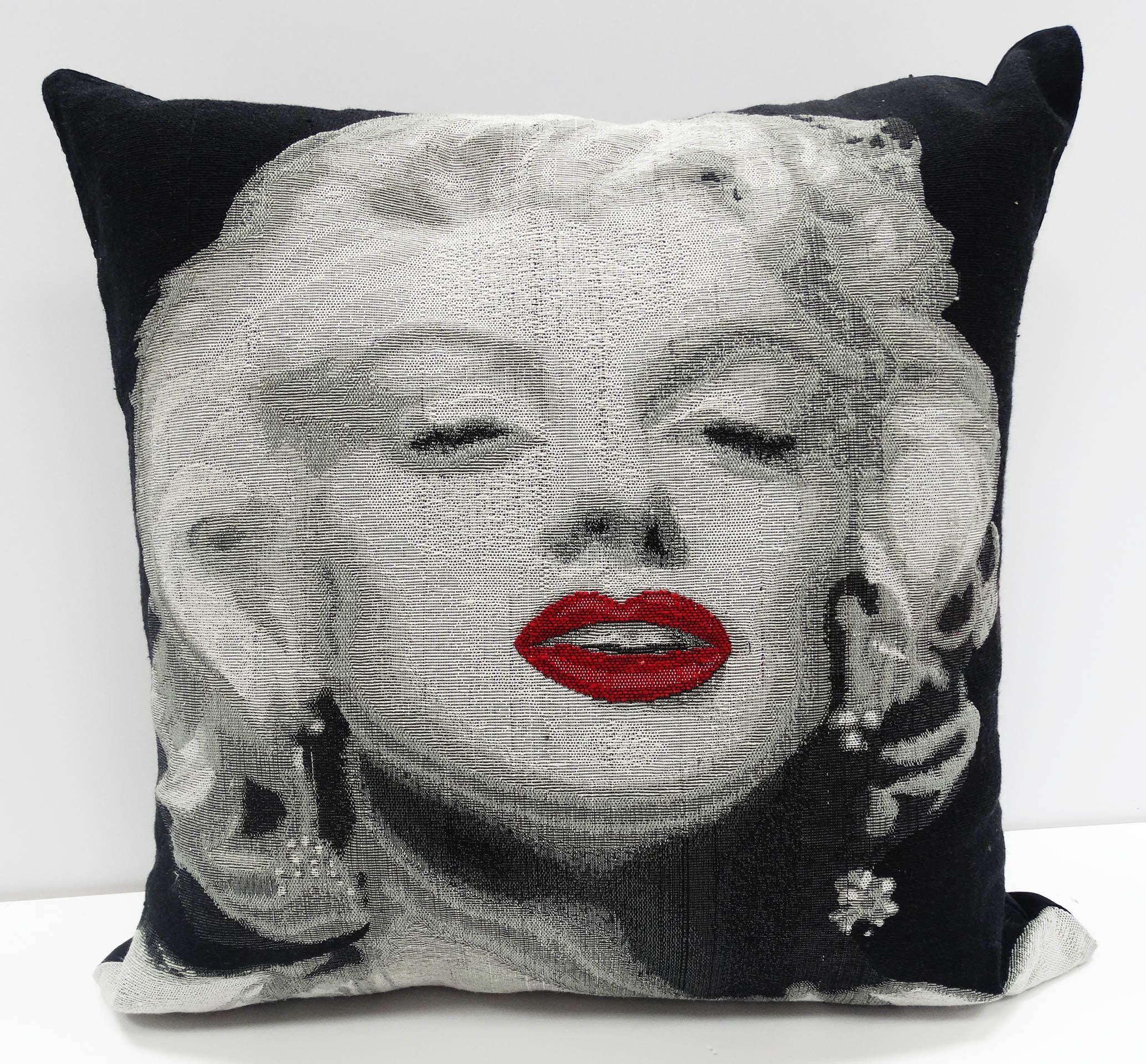 Rapport Home Marilyn Monroe Polyester Cushion Cover (43x43) Multi