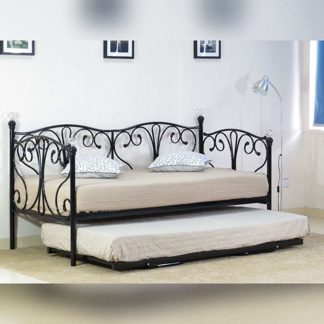 Comfy Living Ltd Metal Crystal Finial Day Bed in Black