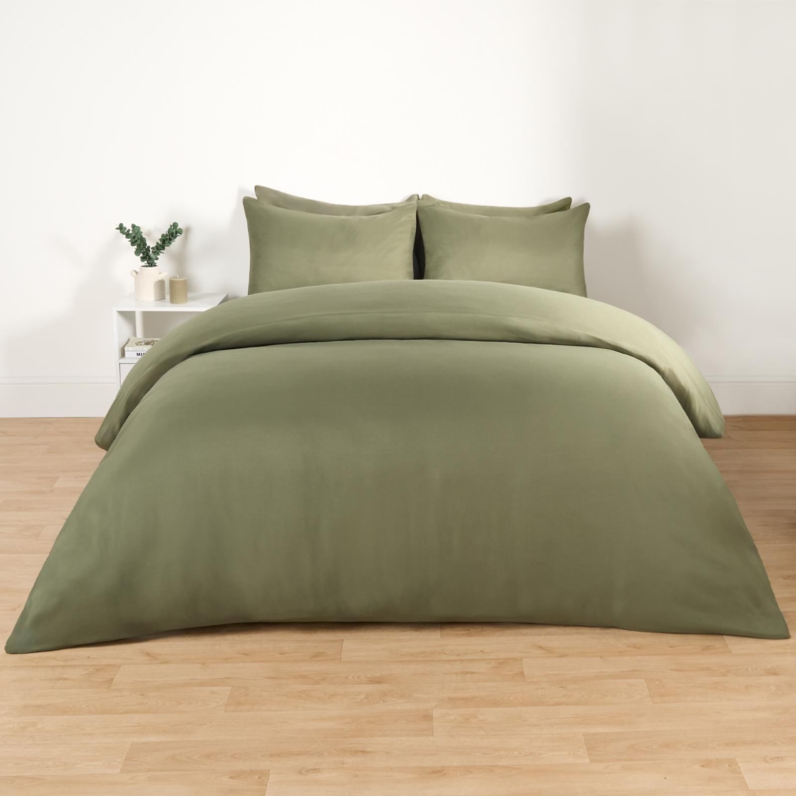 OHS Plain Dyed Duvet Cover with Pillowcase Bedding Set in Bottle Green