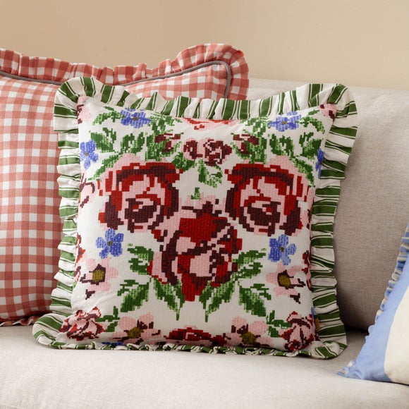 Feeoni Ruffle Square Cushion