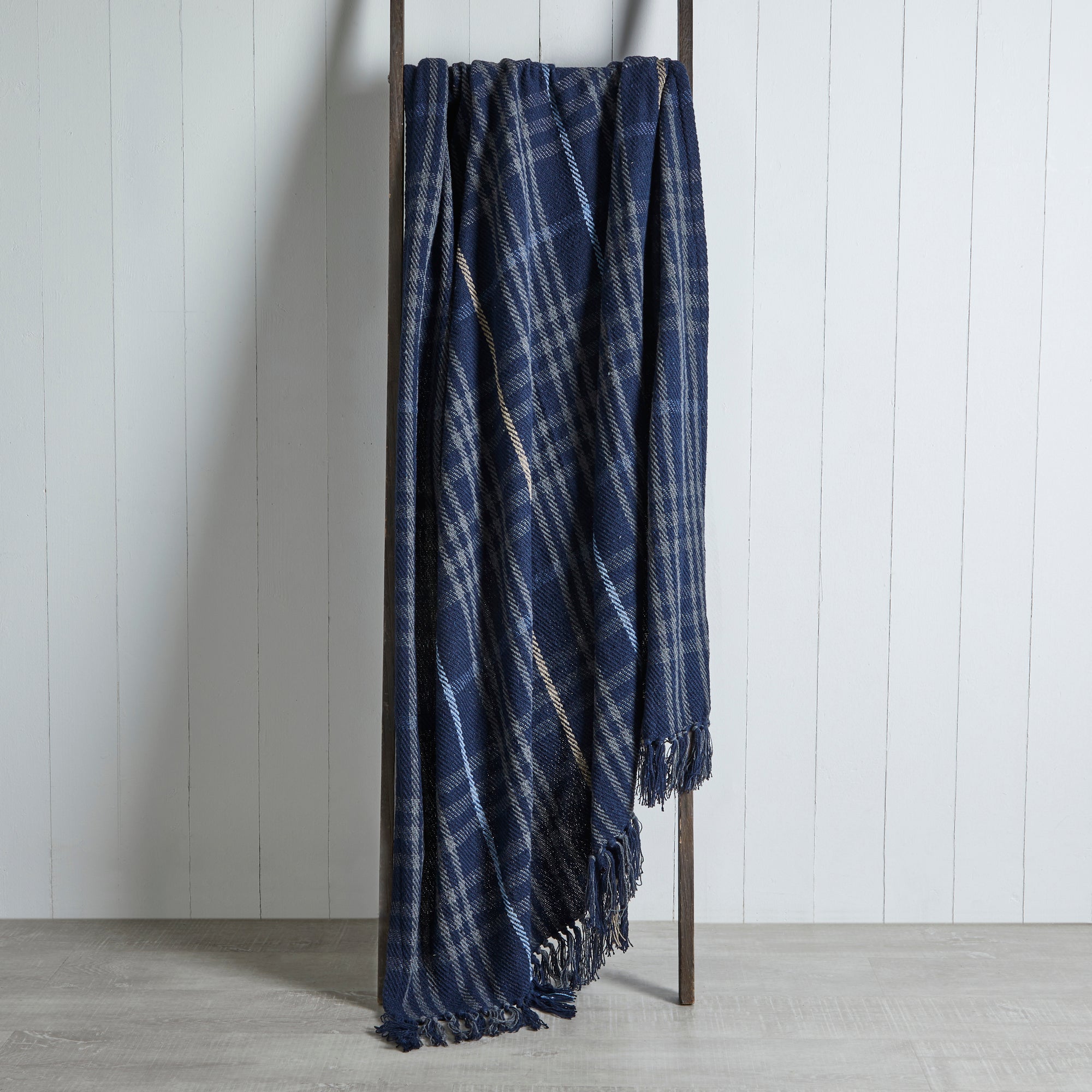 Countryman Check Throw Navy Blue and Grey