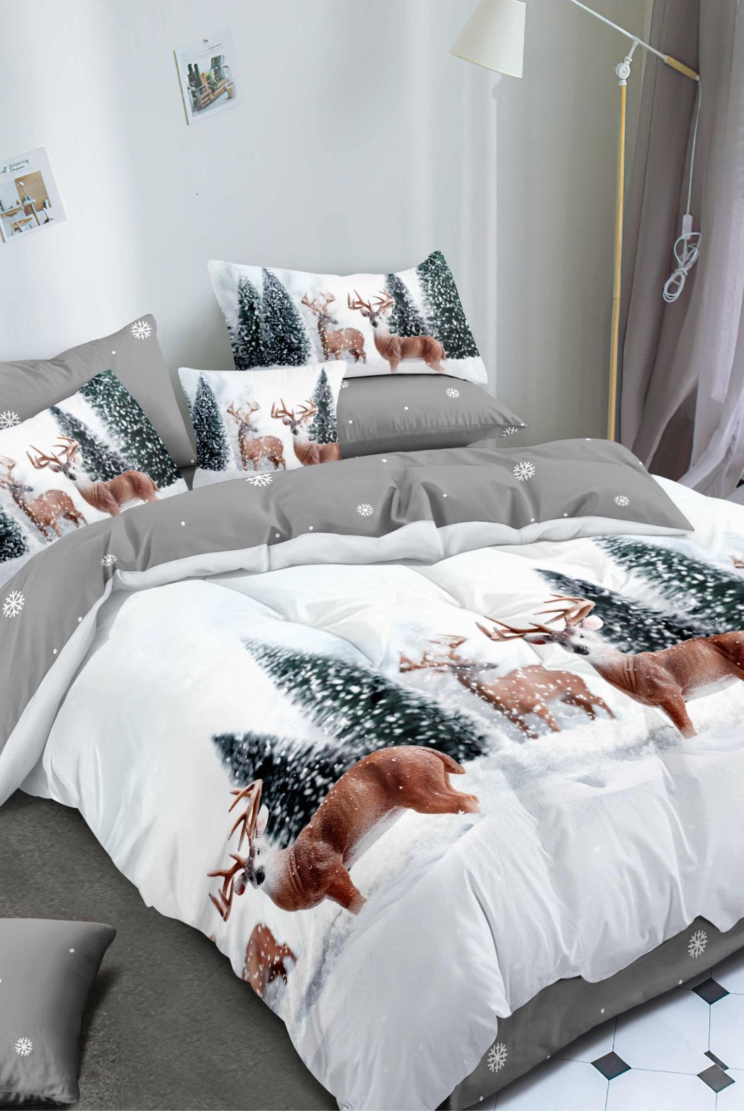 Ezysleep Winter Scene Christmas Duvet Set in White
