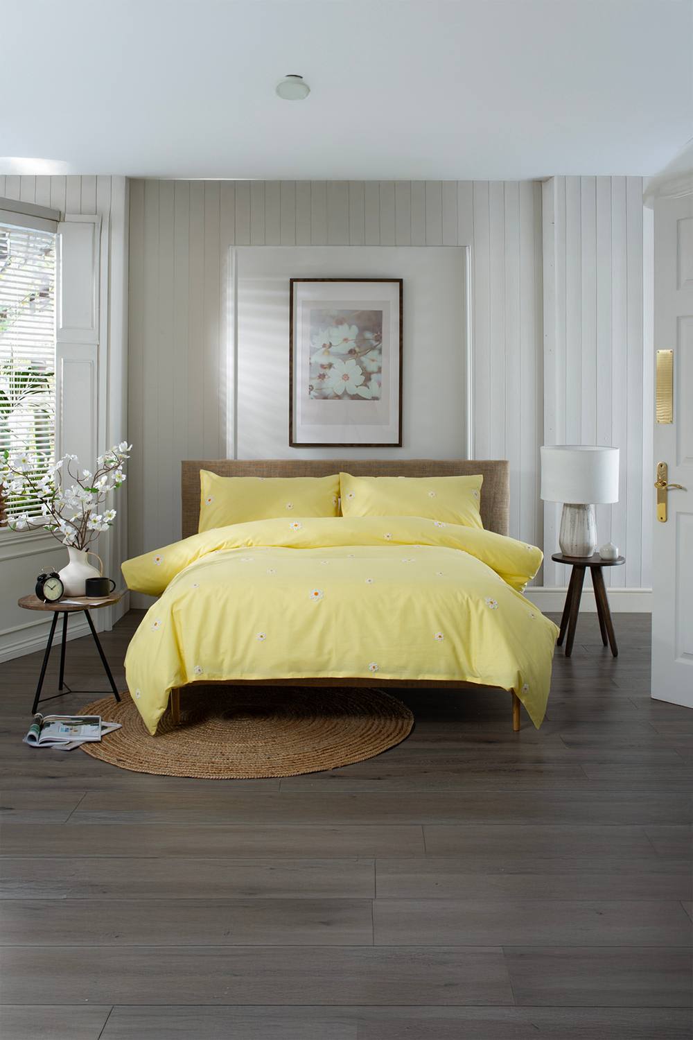 The Lyndon Company Tufted Daisy 100% Cotton Duvet Cover Set, Soft & Breathable Bedding in Yellow