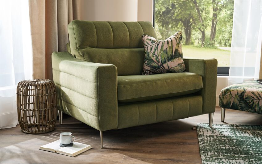 SiSi Italia Paradiso Fabric Snuggle Chair
