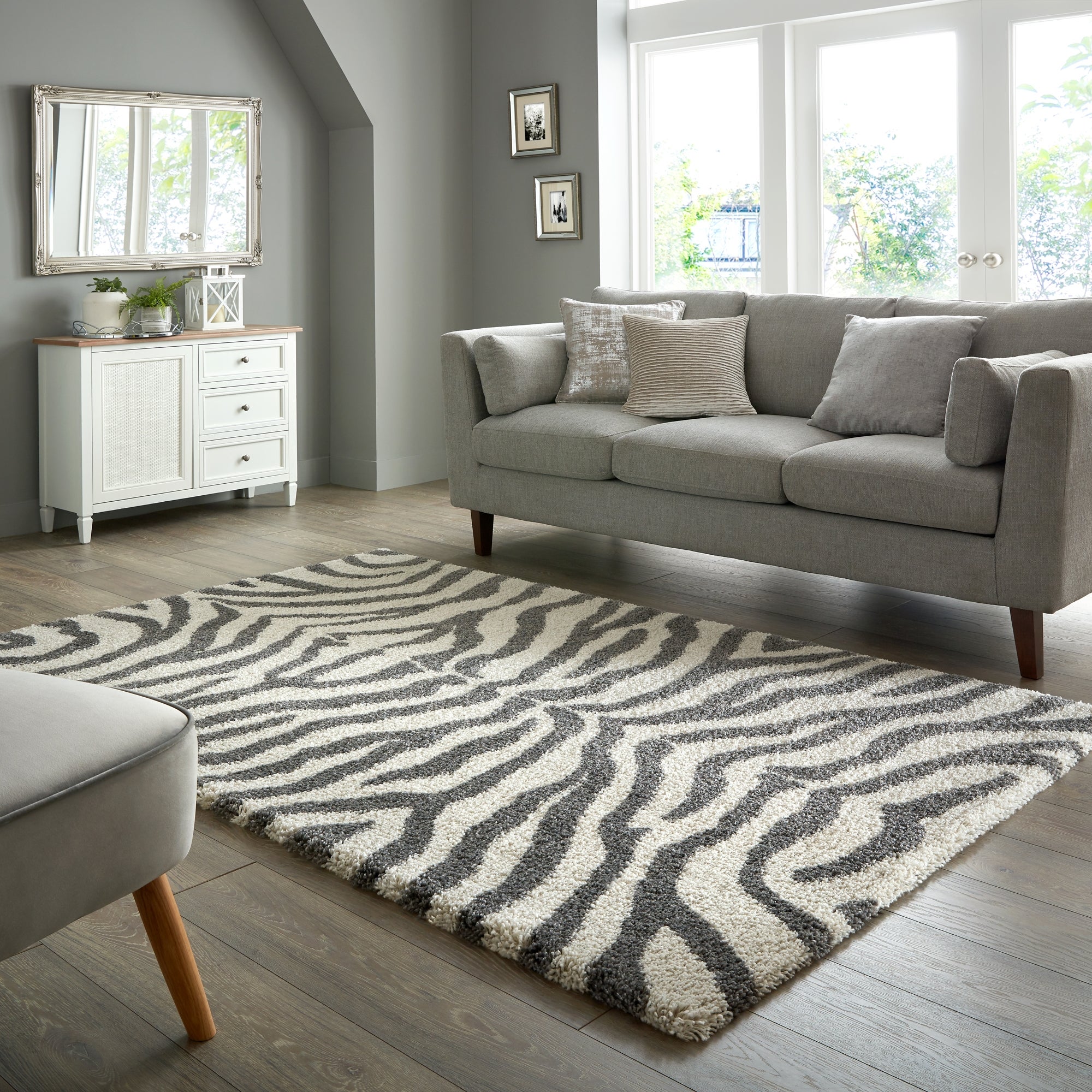 Zebra Berber Rug Black and white
