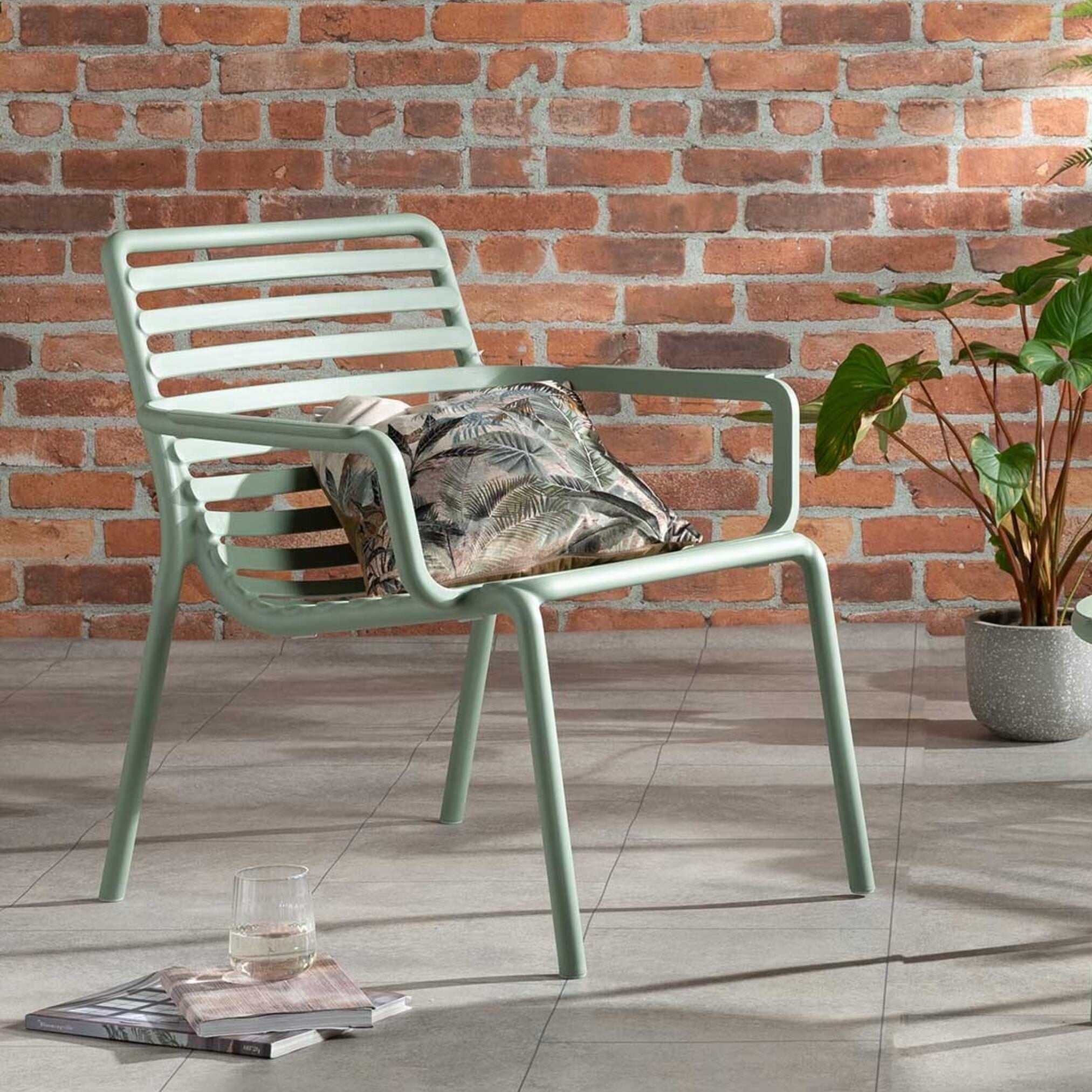 Cassis Chair, Green | Barker & Stonehouse