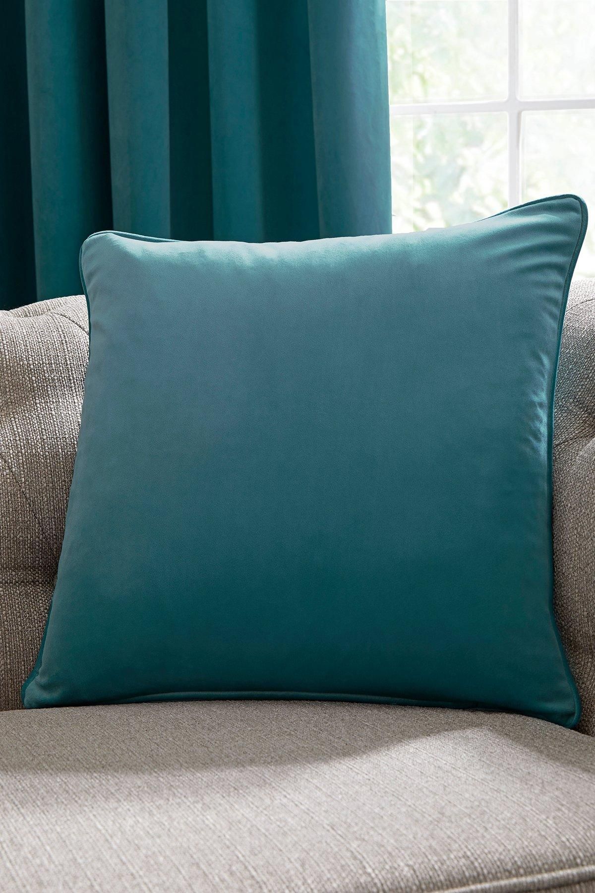 Laurence Llewelyn-Bowen 'Montrose' Luxury Filled Plain Velvet Cushion in Teal