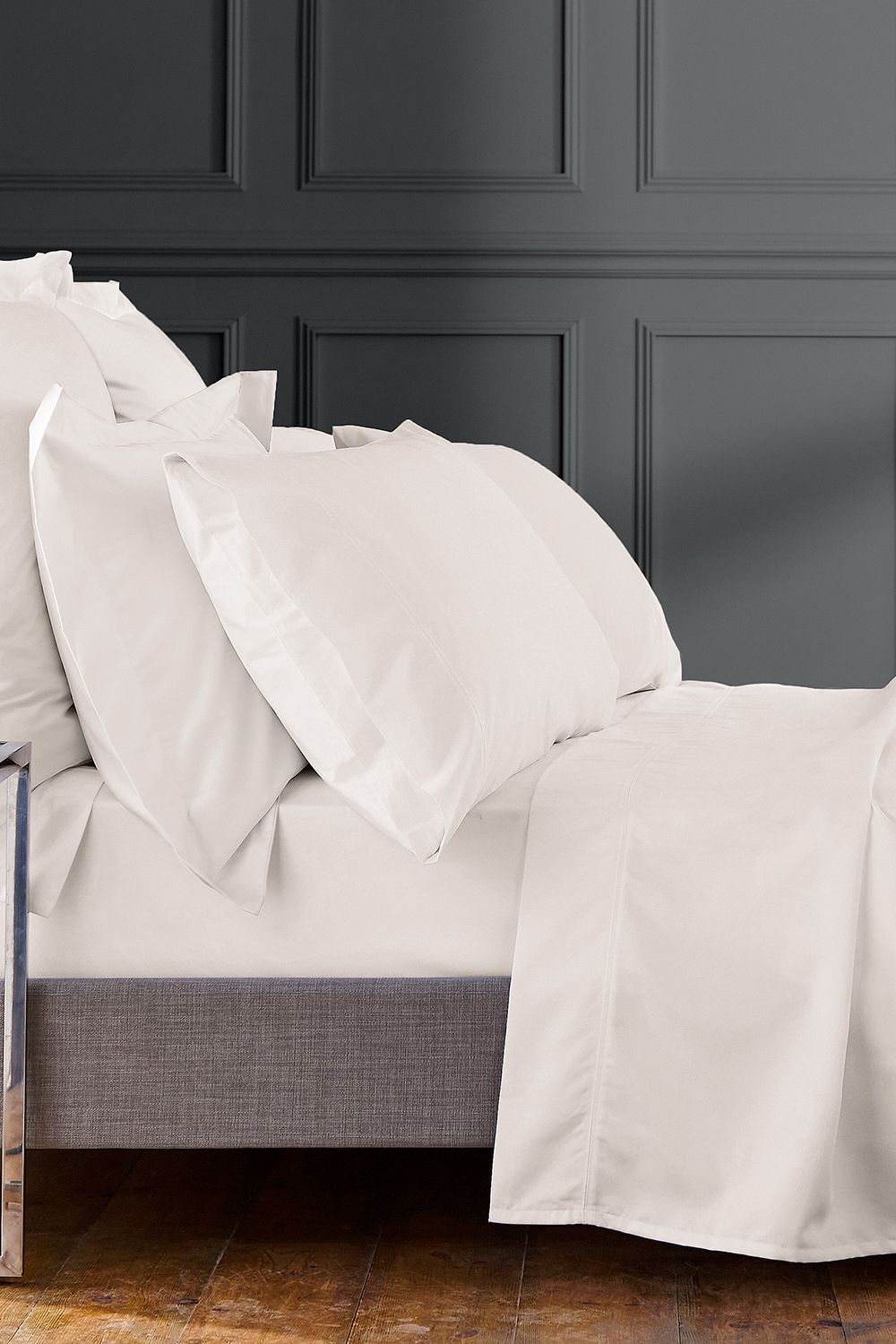 1951 'Luxury 1000 Thread Count' Egyptian Cotton Standard Pillowcase in Off-White 2