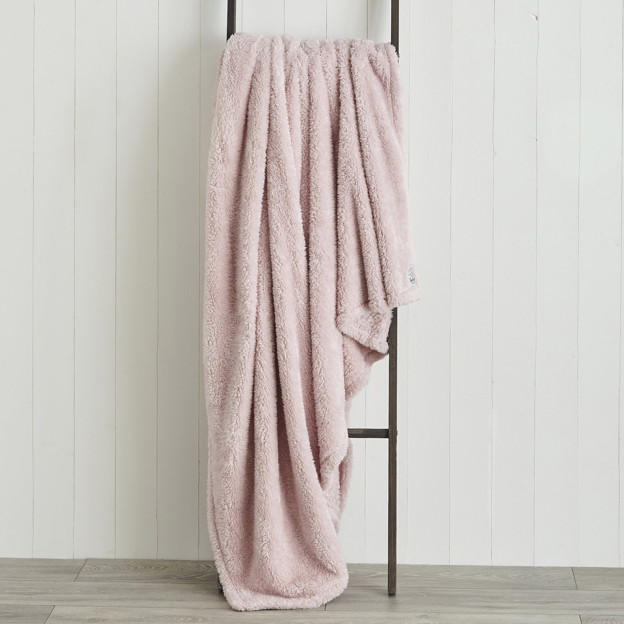 Teddy Bear Throw Pink