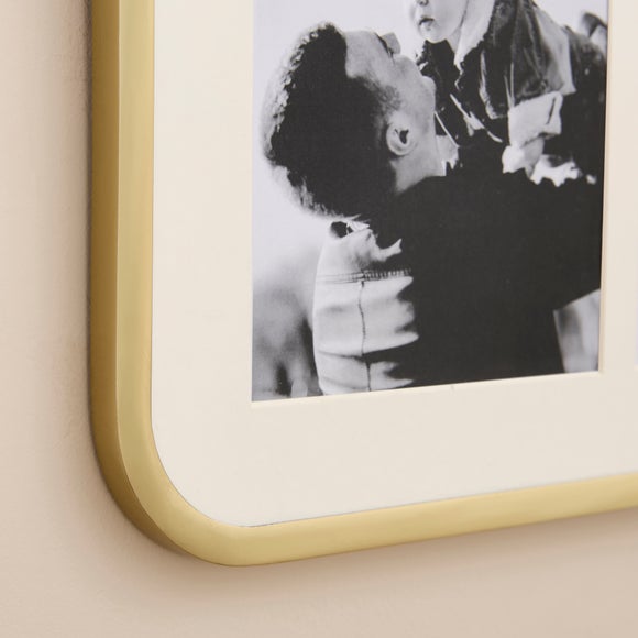 Bellamy Cast Metal Curved Corner Multi Photo Frame 3