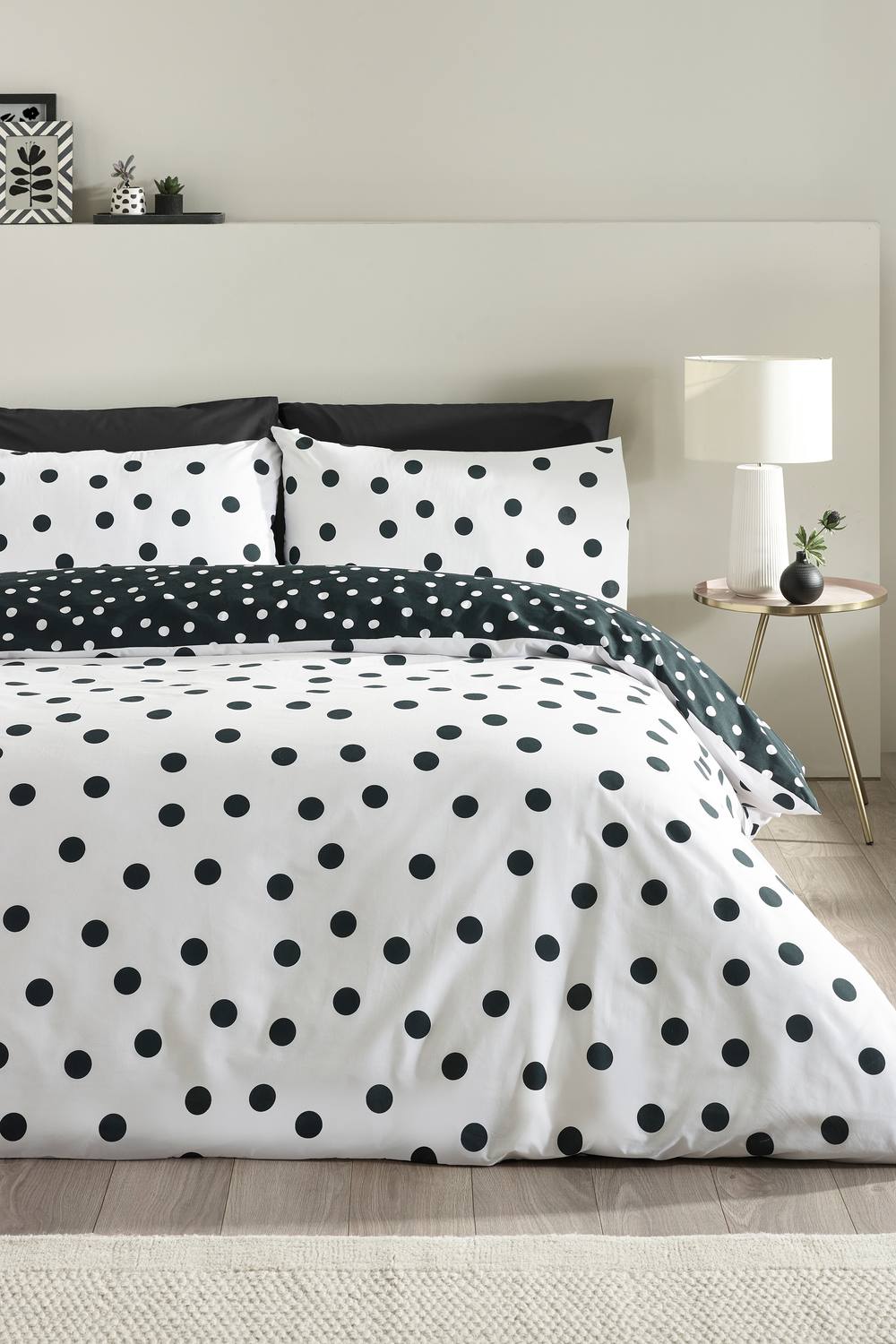 Catherine Lansfield 'Polka Dot' Reversible Duvet Cover Set in Black