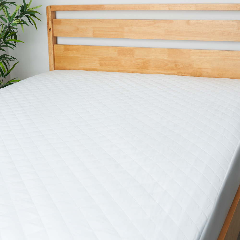 Anti-Bac and Anti-Allergy Mattress Protector Single, White