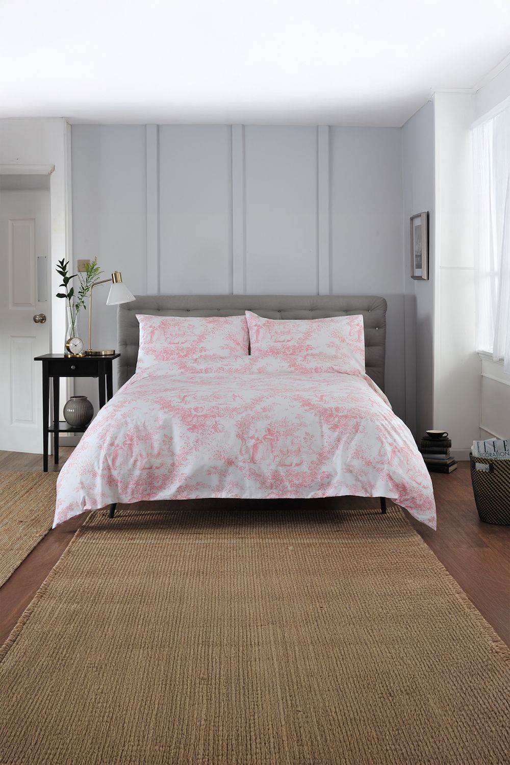 The Lyndon Company Toile De Jouy Luxurious 200 Thread Count 100% Cotton Duvet Cover | Deyongs 1846 in Pink