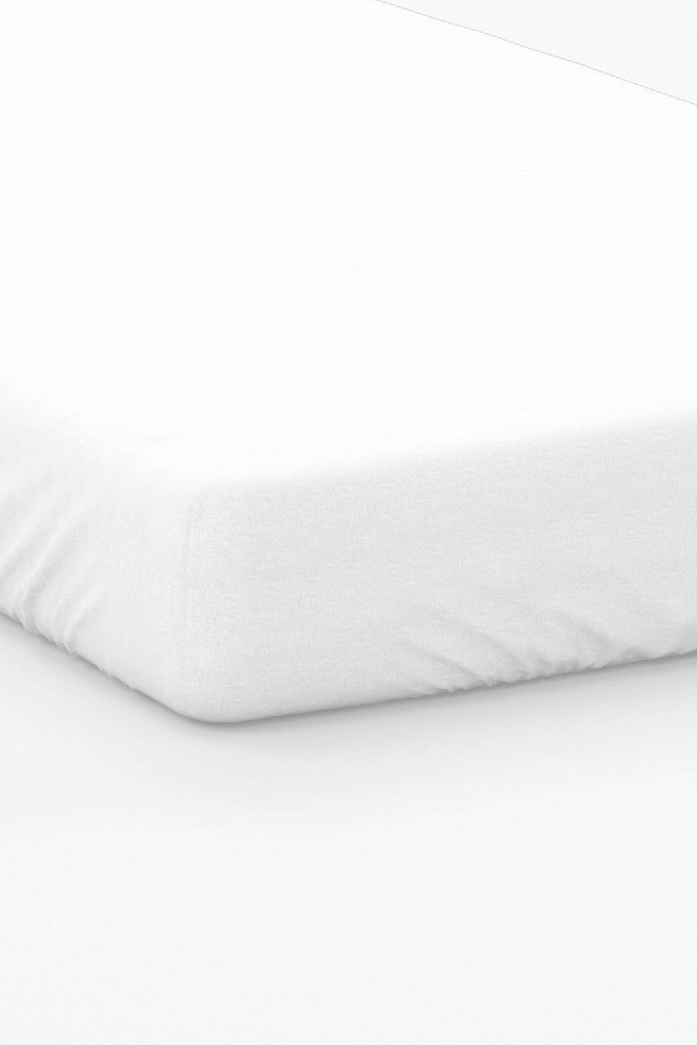 Belledorm Premium Blend 500 Thread Count 30cm Fitted Sheet in White