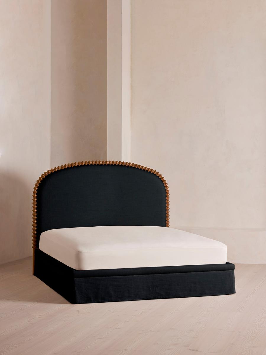 Mika Bed, King, Linen, Indigo