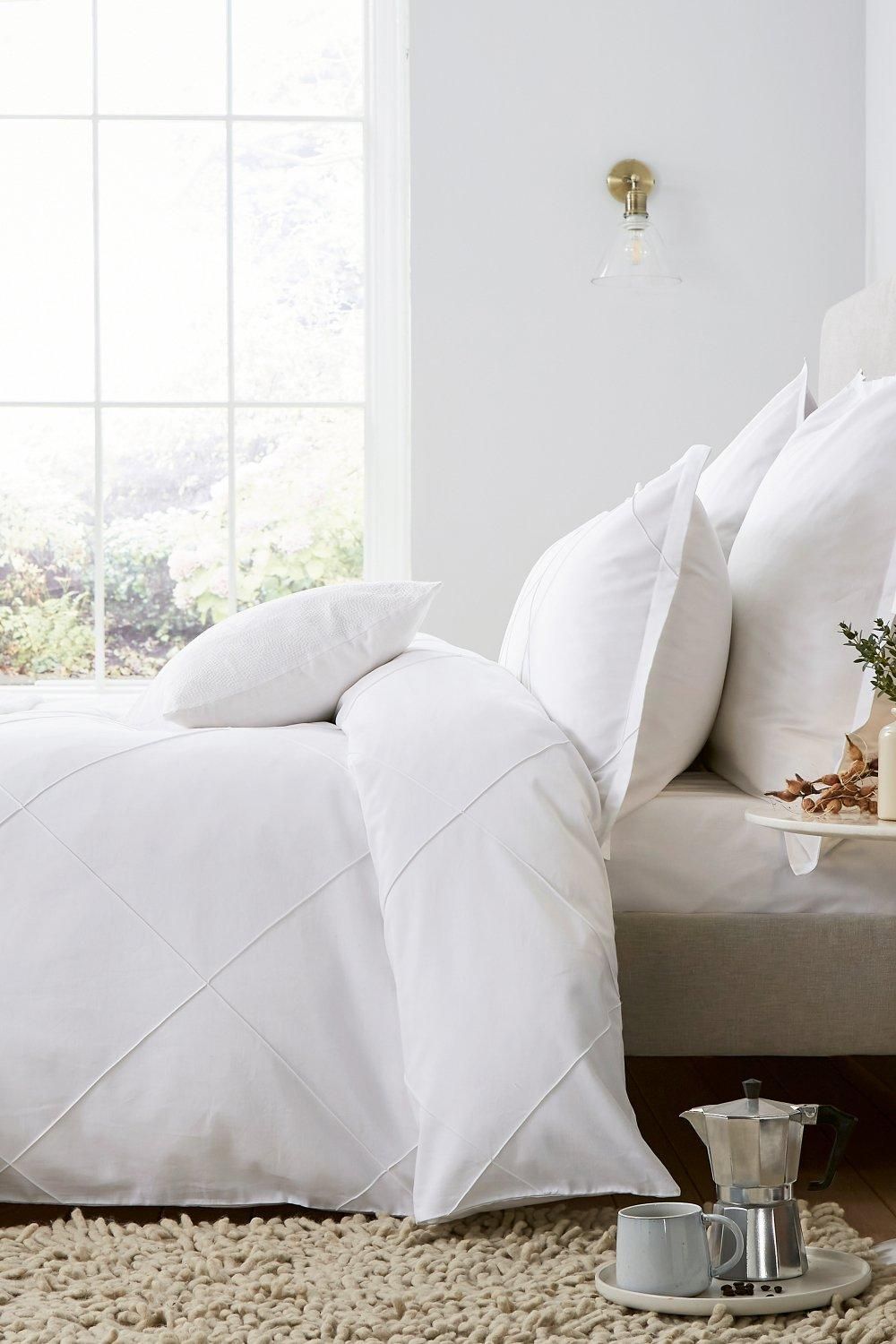 Murmur 'Cora' Cotton Sateen Duvet Cover in White