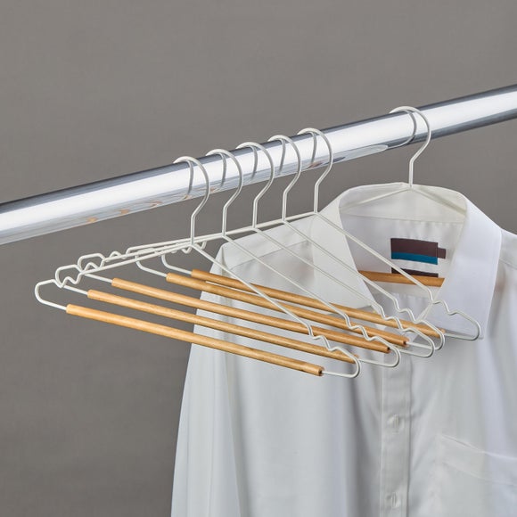 Set of 6 Wooden Bar Hangers