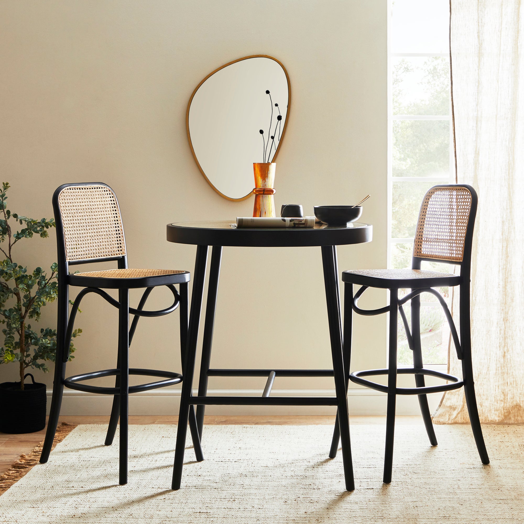 Tulle Bar Stool Black