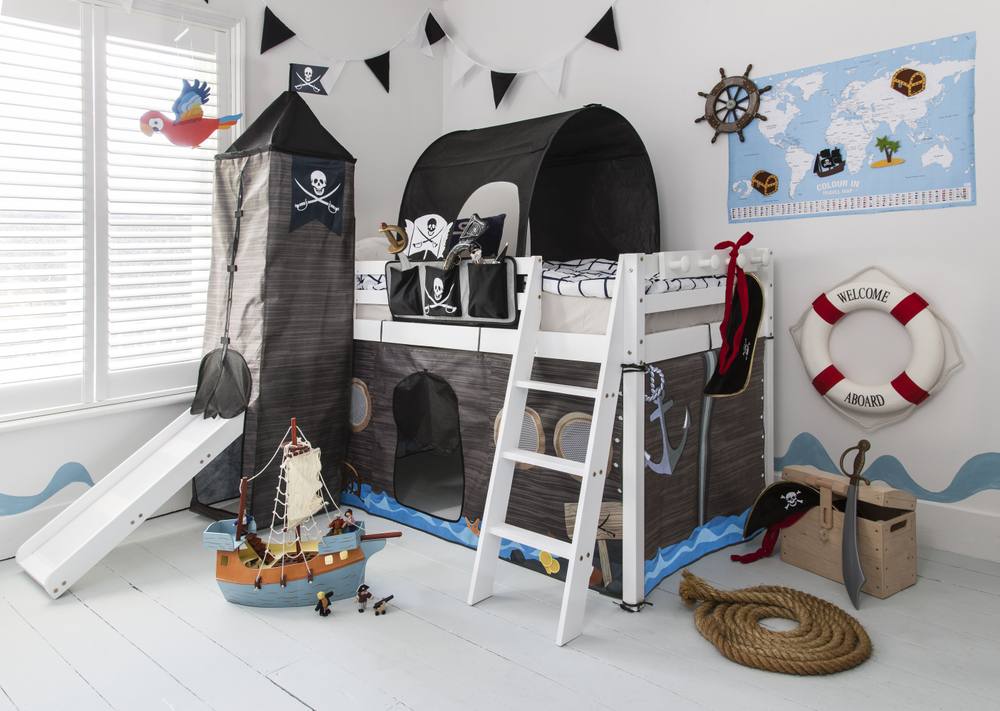 Nöa and Nani Moro Cabin Bed with Slide & Pirate Hideaway Package in White