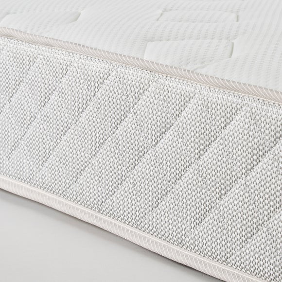 Fogarty Just Right Premium Memory Foam Hybrid Mattress 5