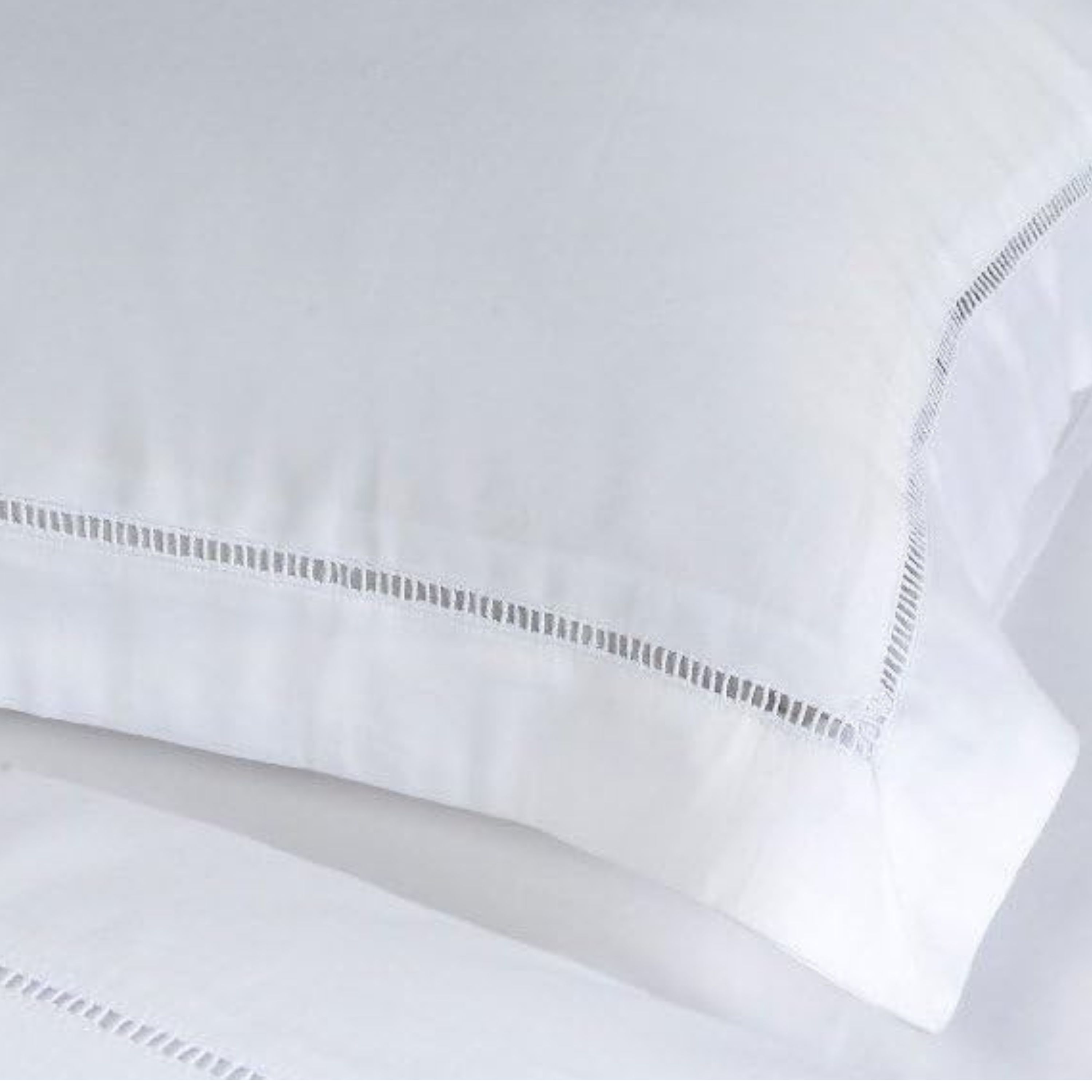 Dorchester 1000 Thread Count Luxury Bedding in White