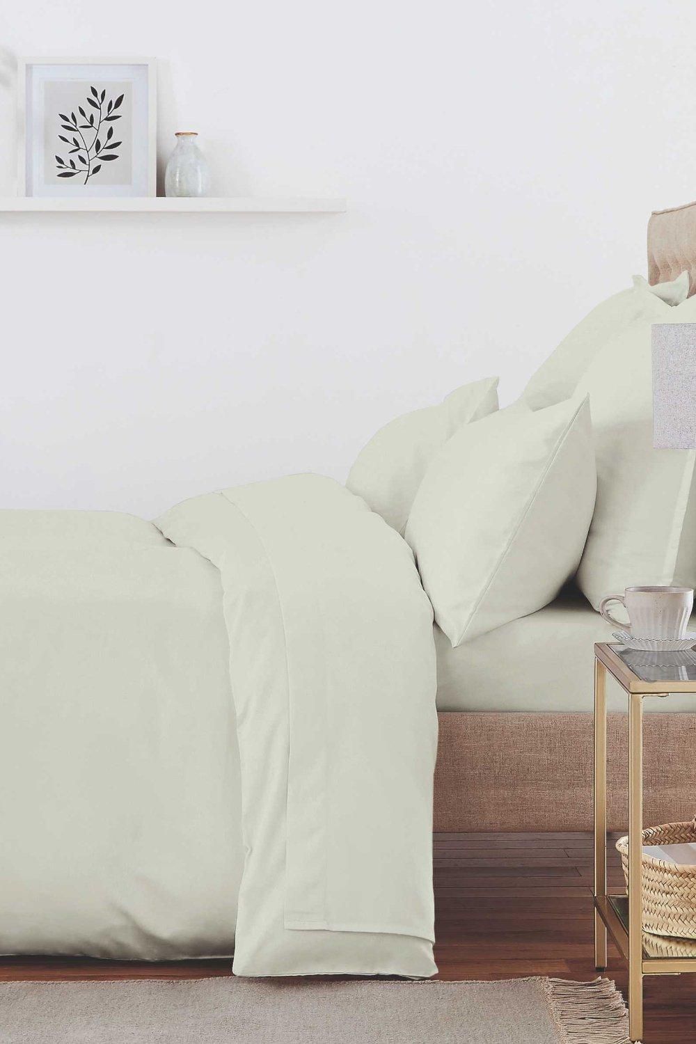 Murmur ' 500TC Plain Dye' Standard Pillowcase in Green 2