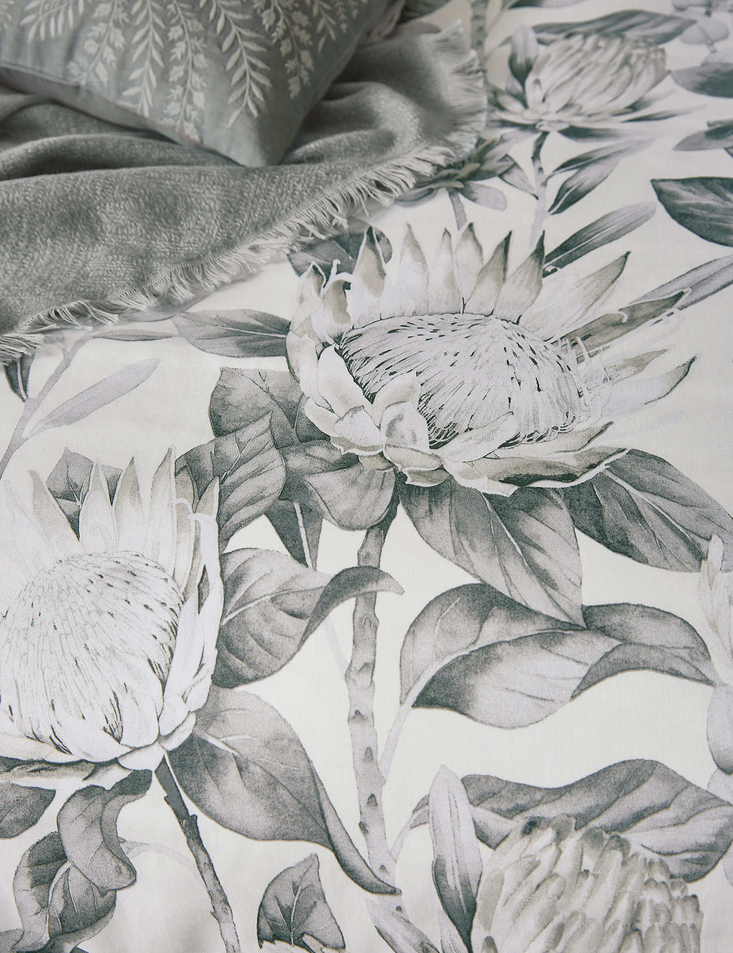 M&S Sanderson Pure Cotton King Protea Duvet Cover
