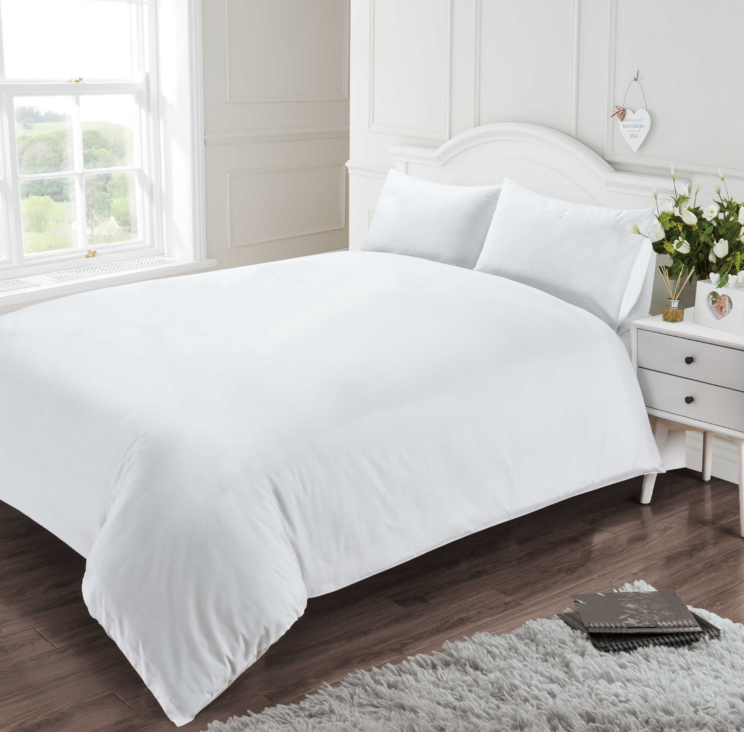 Rapport Home 400 Thread Count Fitted Sheet in White