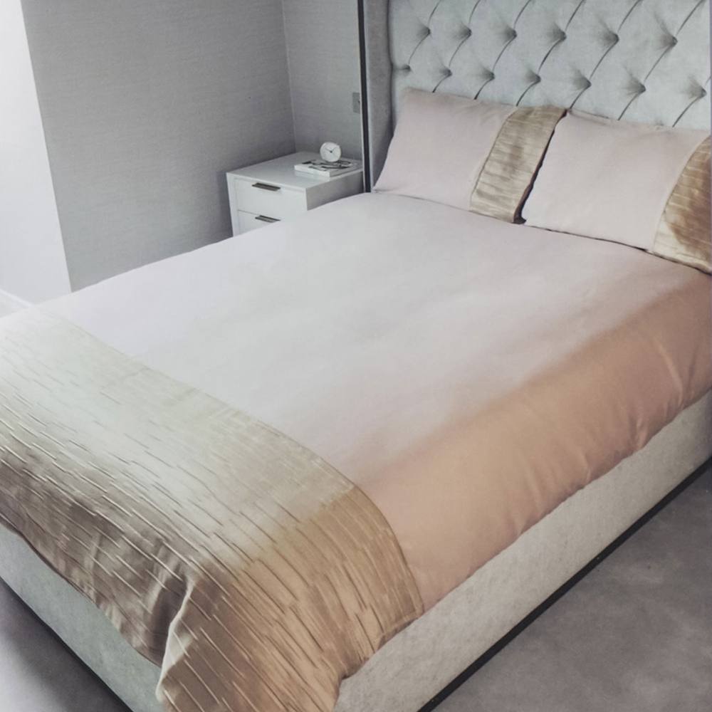 Voltico Natural Jacquard Duvet Cover Set - Cream, Linen & Navy | Single - King in Beige