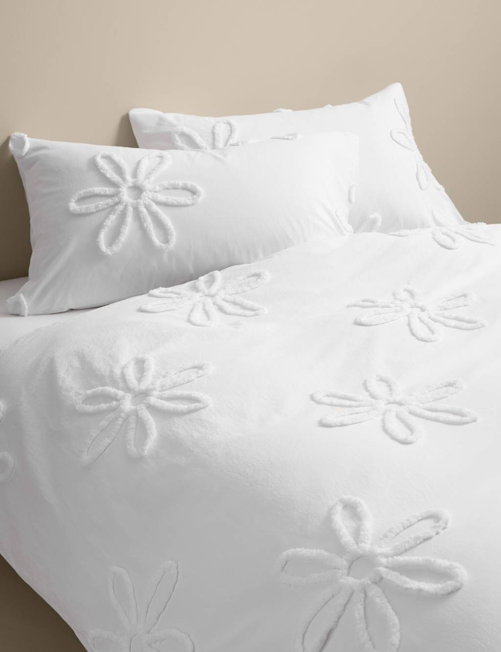 M&S Pure Cotton Tufted Floral Bedding Set White