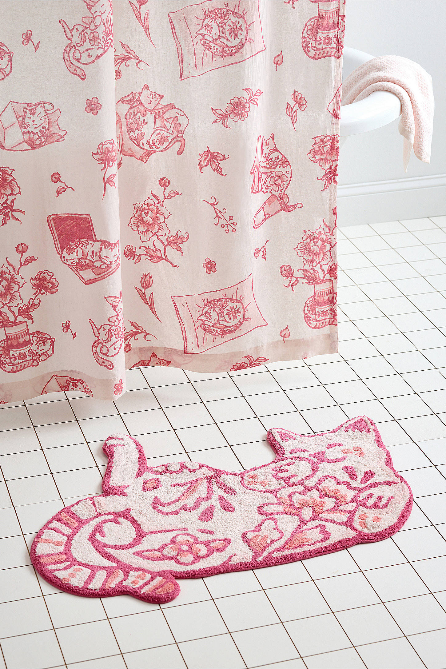 Delft Cat Bath Mat - Pink