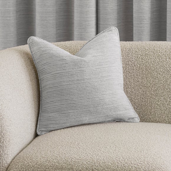 Hemmingway Chenille Cushion