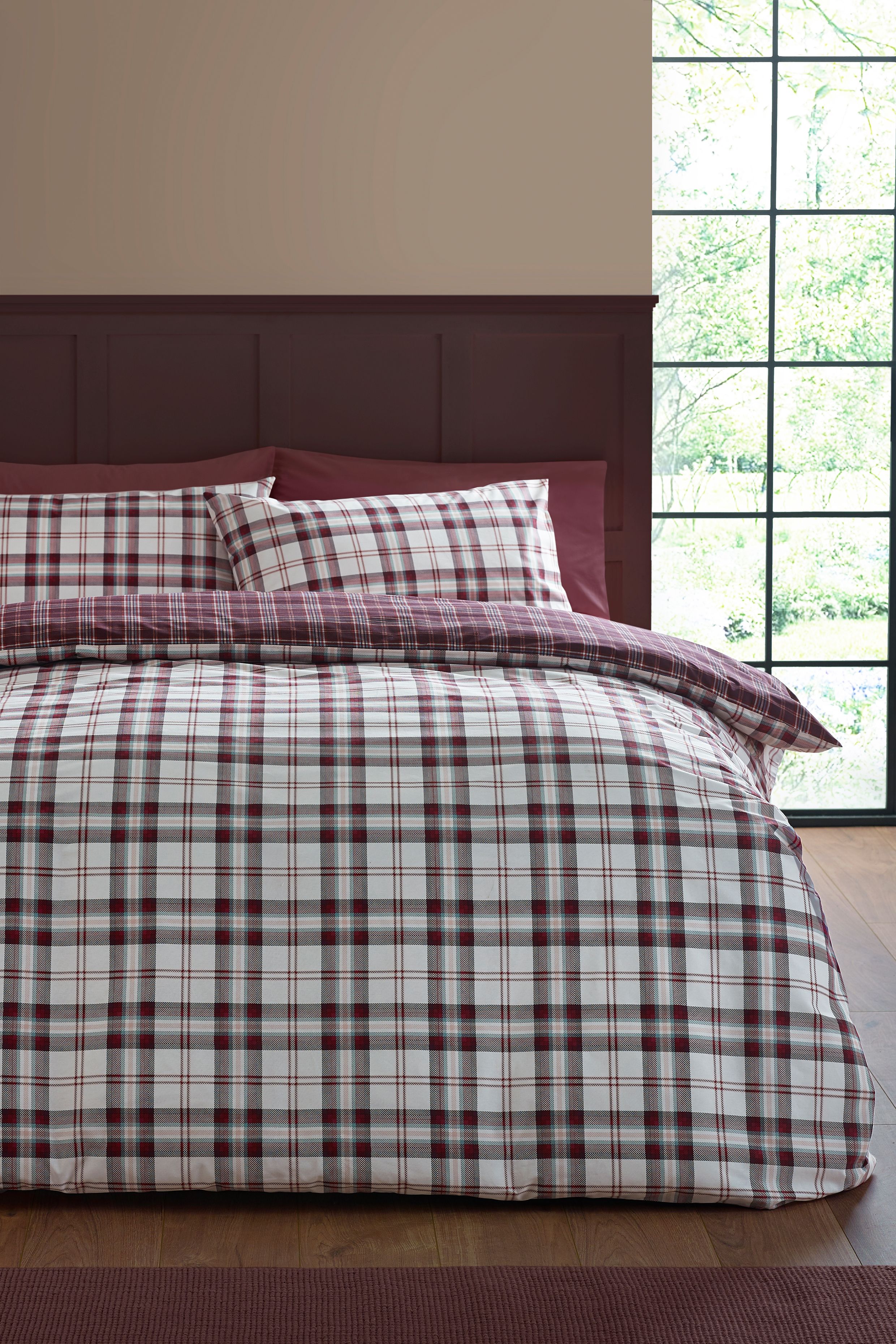 Catherine Lansfield 'Kelso Check' Reversible Duvet Cover Set in Plum