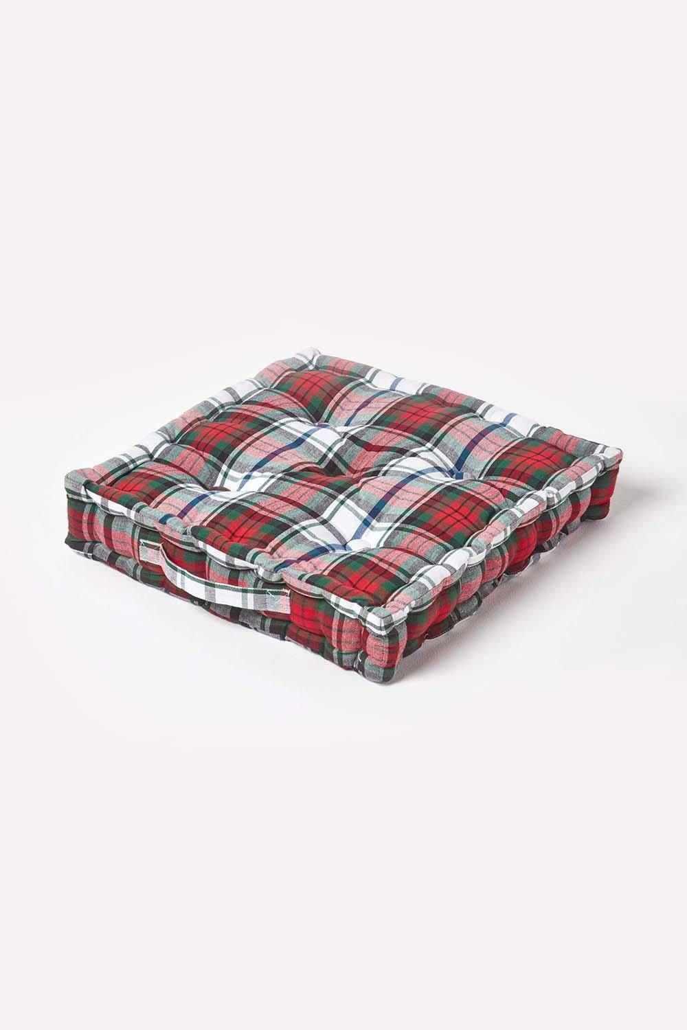 Homescapes Cotton Macduff Tartan Floor Cushion in Red