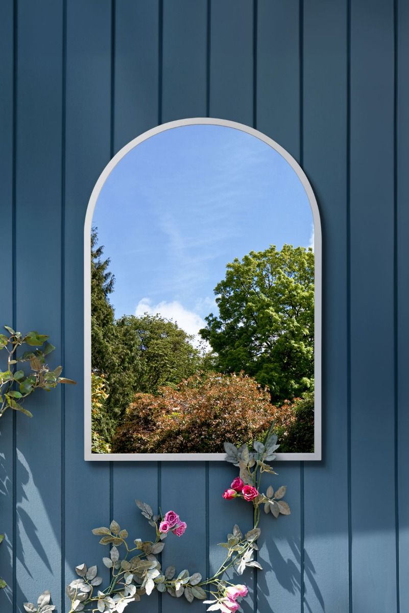 MirrorOutlet White Metal Framed Arched Garden Wall Mirror 39" X 27" (100CM X 70CM)