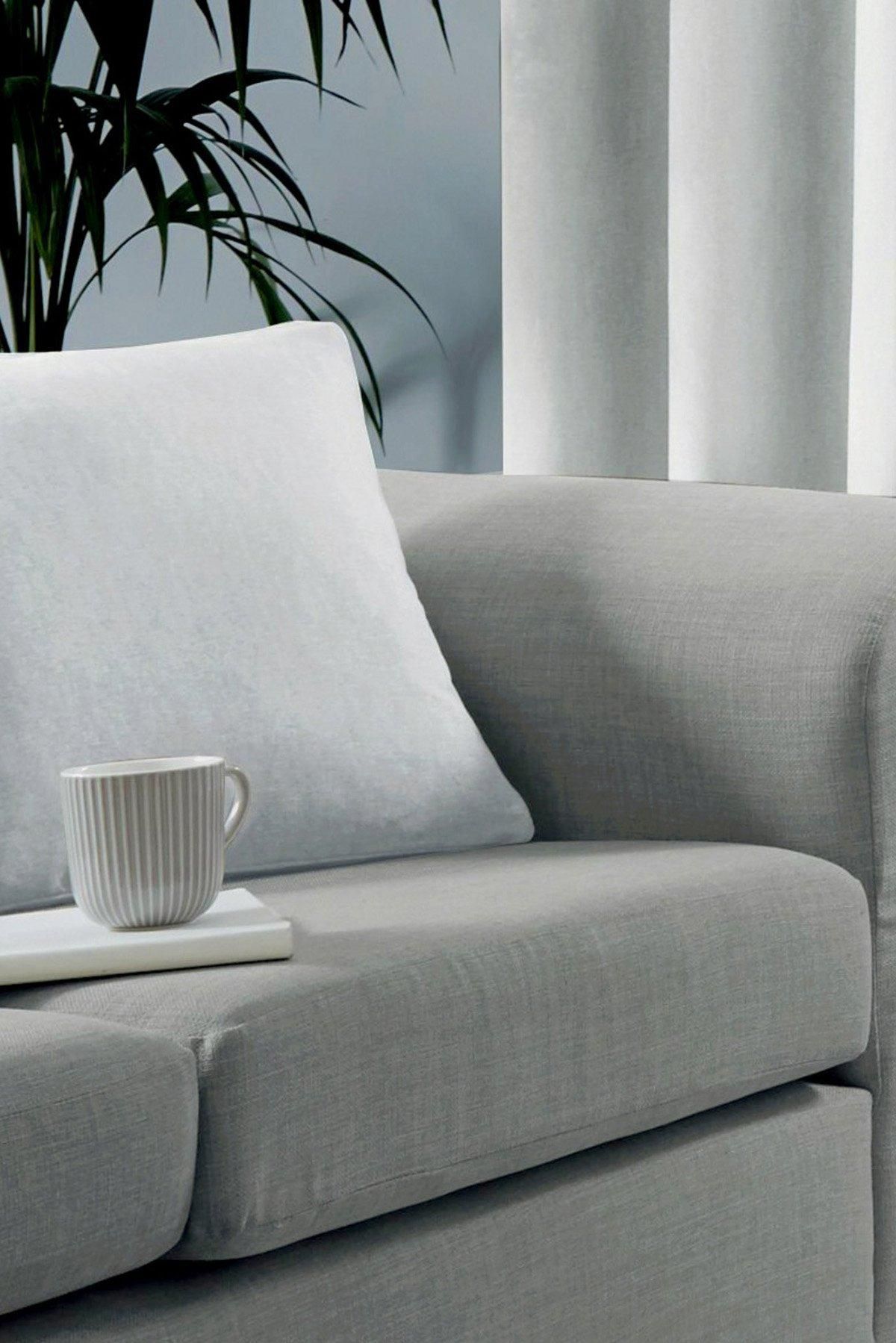 Fusion 'Sorbonne' Luxury Plain Dyed Filled Cushion 100% Cotton in White