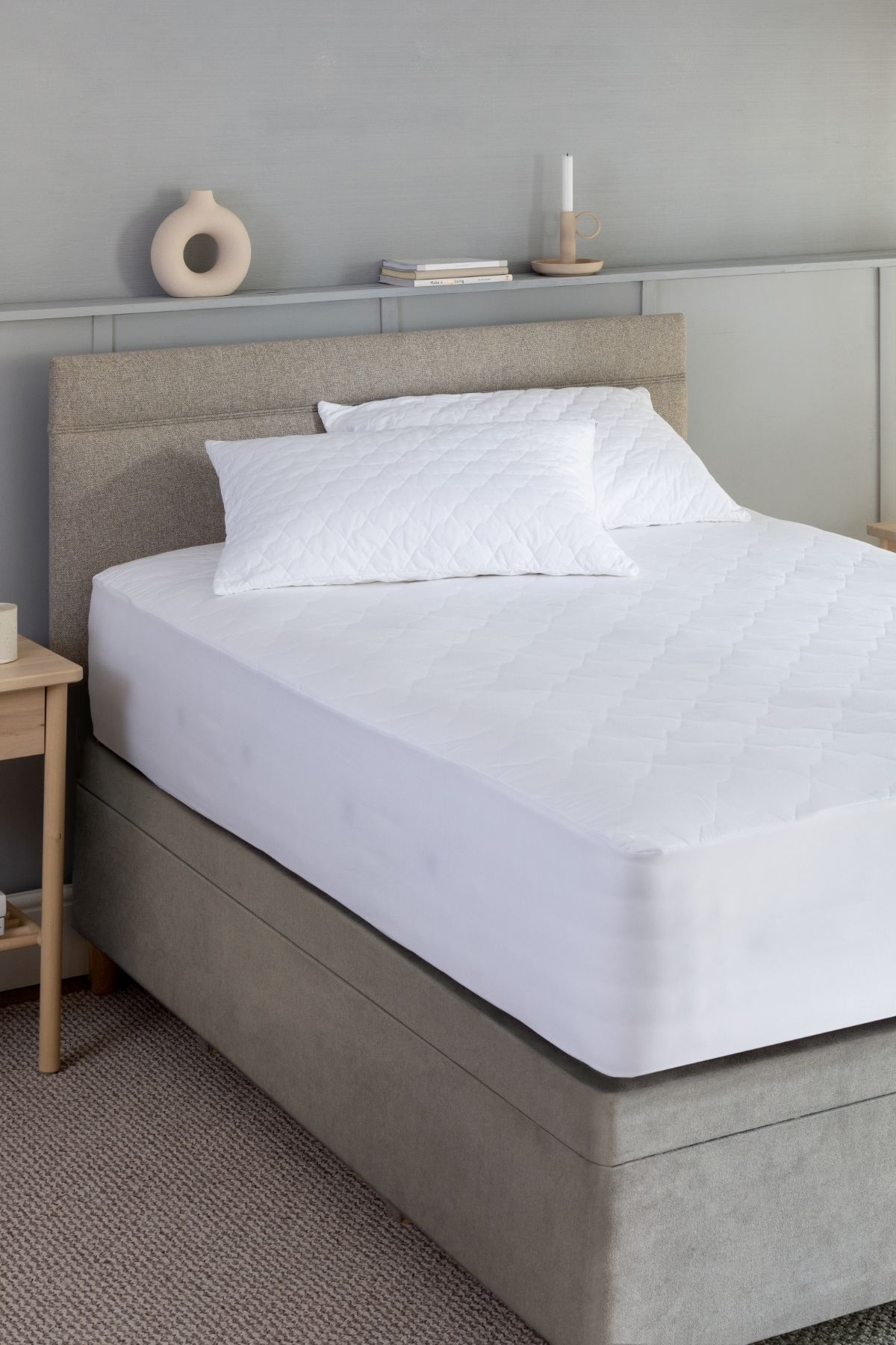 Soak&Sleep Quilted Cotton Deep Mattress Protector in White