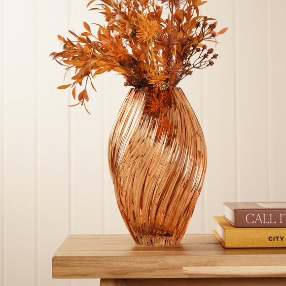 Hestia Twisted Glass Vase 2