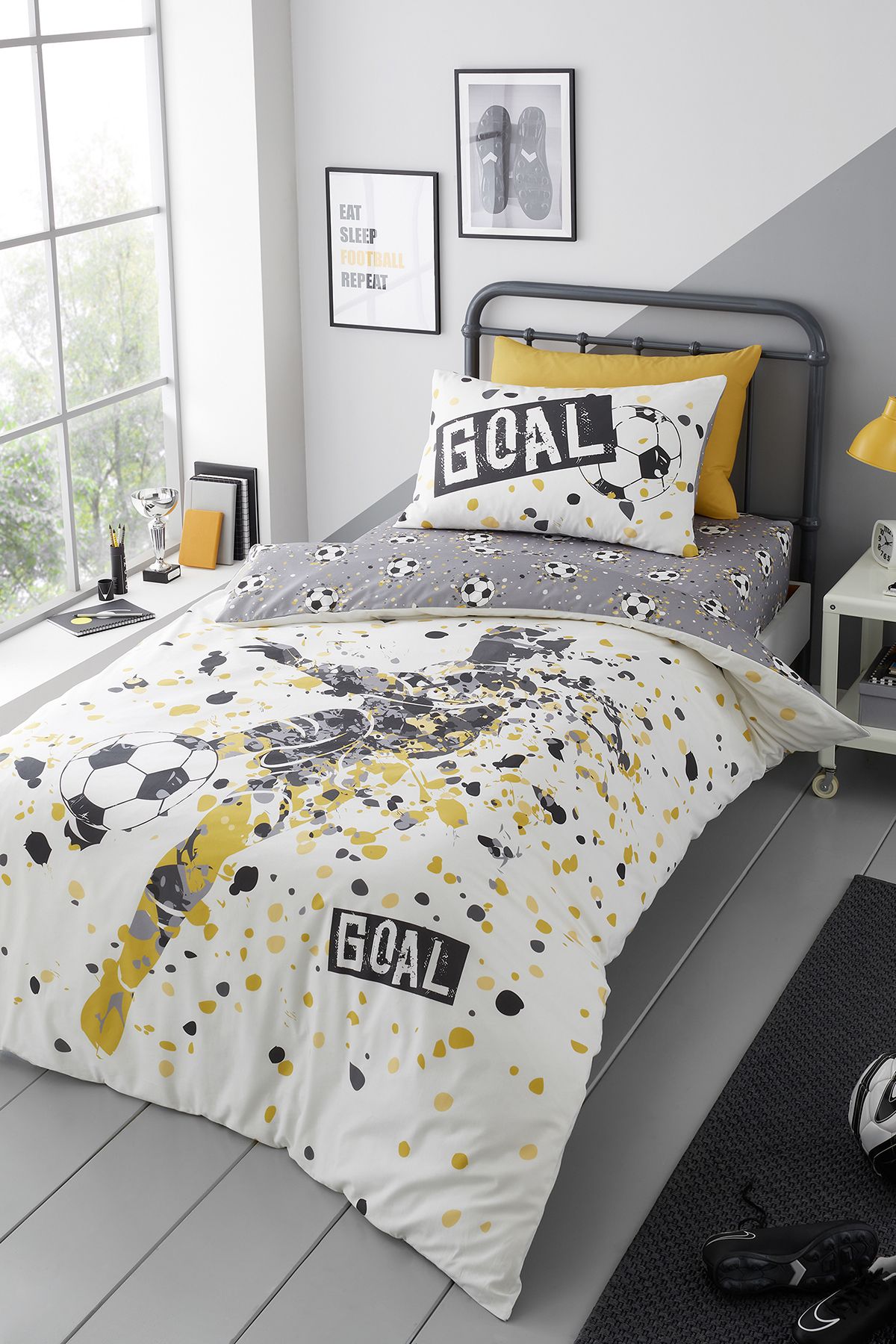 Bedlam 'Goal' Reversible Duvet Cover Set in Gold